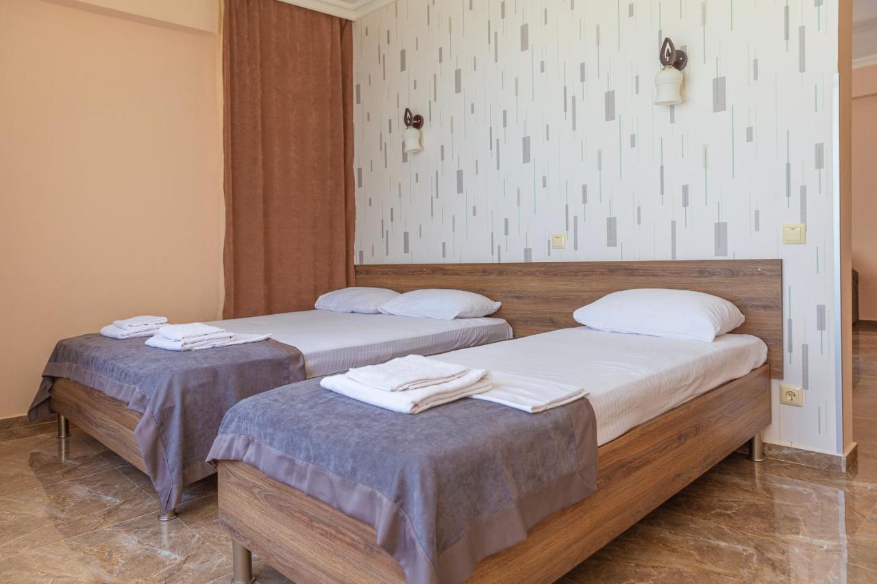 Samni Hotel Урекі Екстер'єр фото