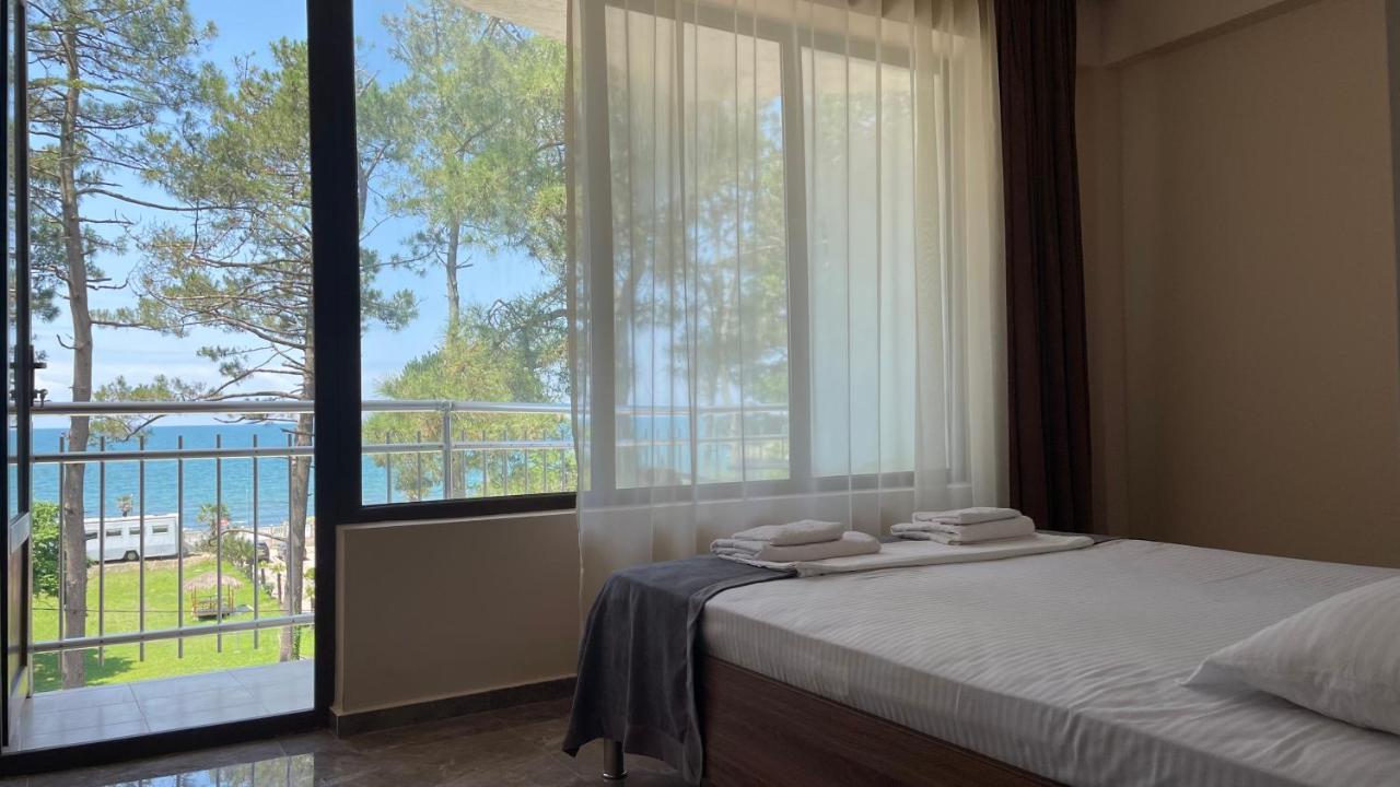 Samni Hotel Урекі Екстер'єр фото
